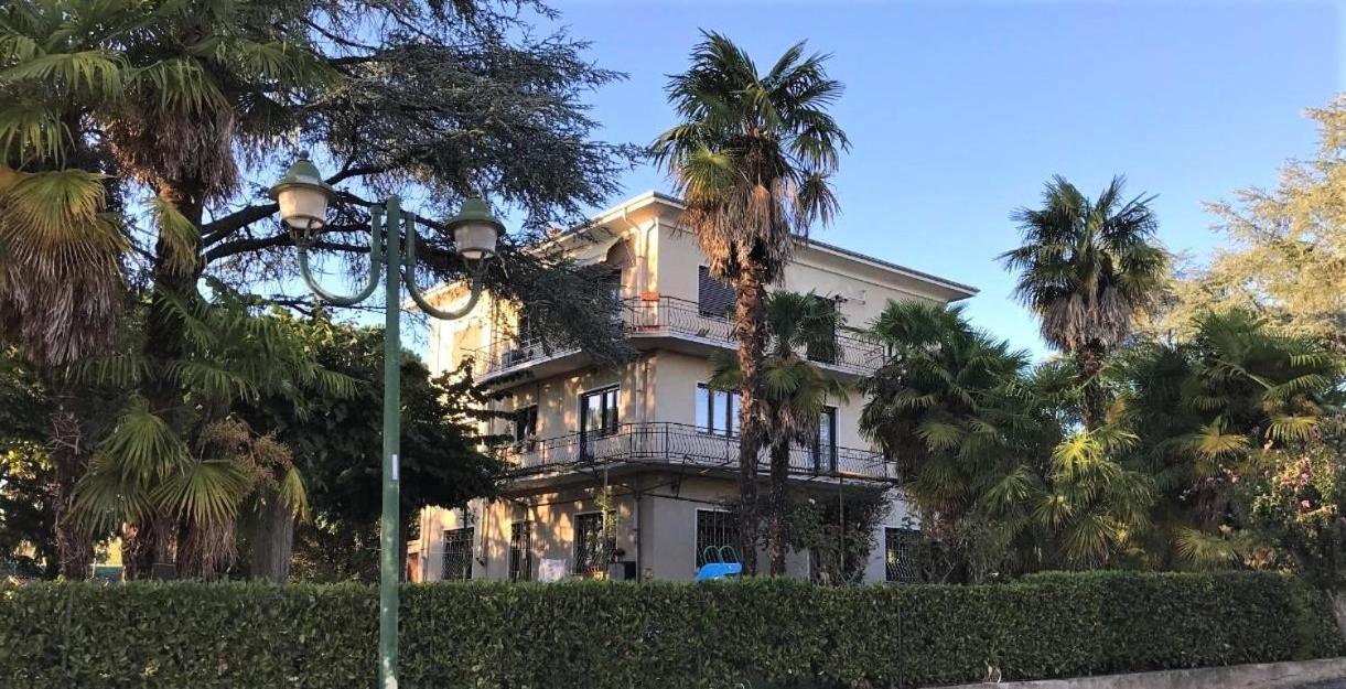 Appartamento Doppi Bagni Sei Posti Letto Viverone Buitenkant foto